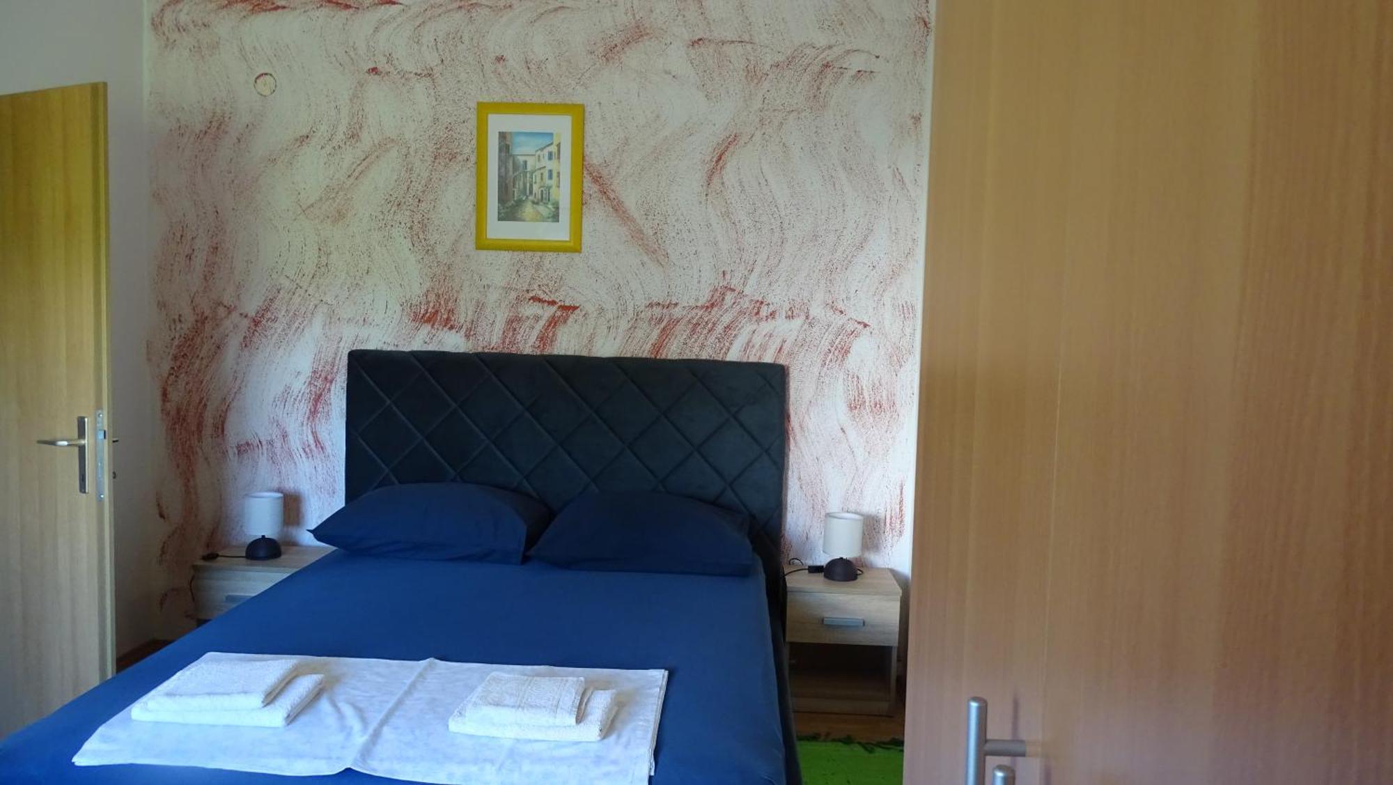 Apartments Luna Sukošan Eksteriør billede